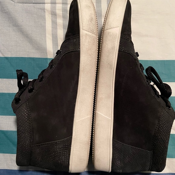 Size 9 black suede mid-tops- sneakers. Naturalizer Brand. EUC - Picture 4 of 7